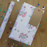 Vases on pink Gift Wrap (WR38)